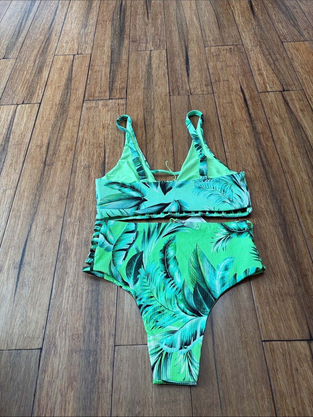 NWT Tinibikini swimsuit swimwear rainforest tropical green print Bikini 2 pc NEW - Picture 5 of 5